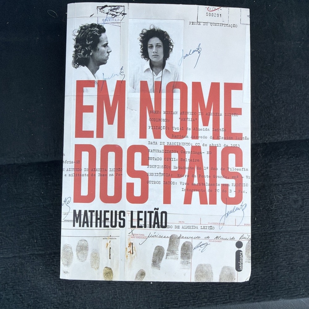 Em Nome Dos Pais Matheus Leitão Portuguese Book